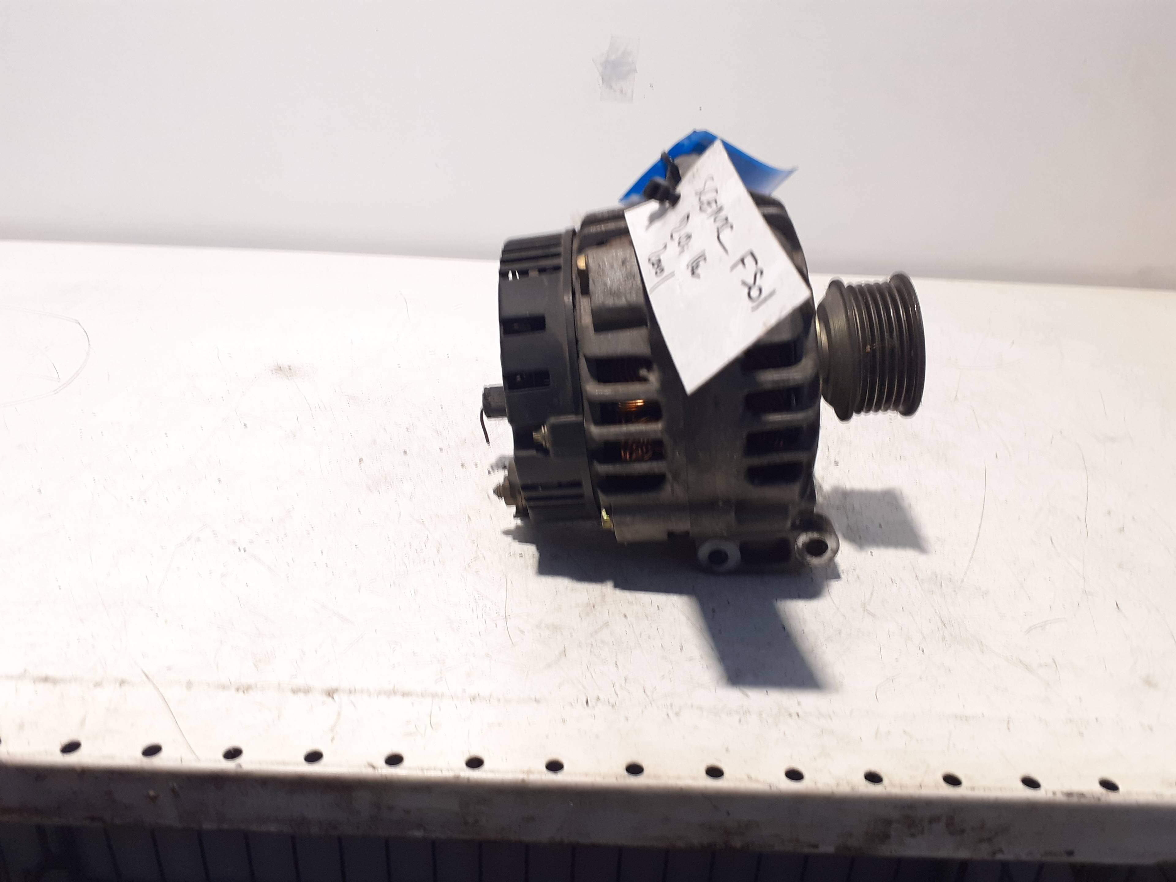 Alternador RENAULT SCENIC II 4