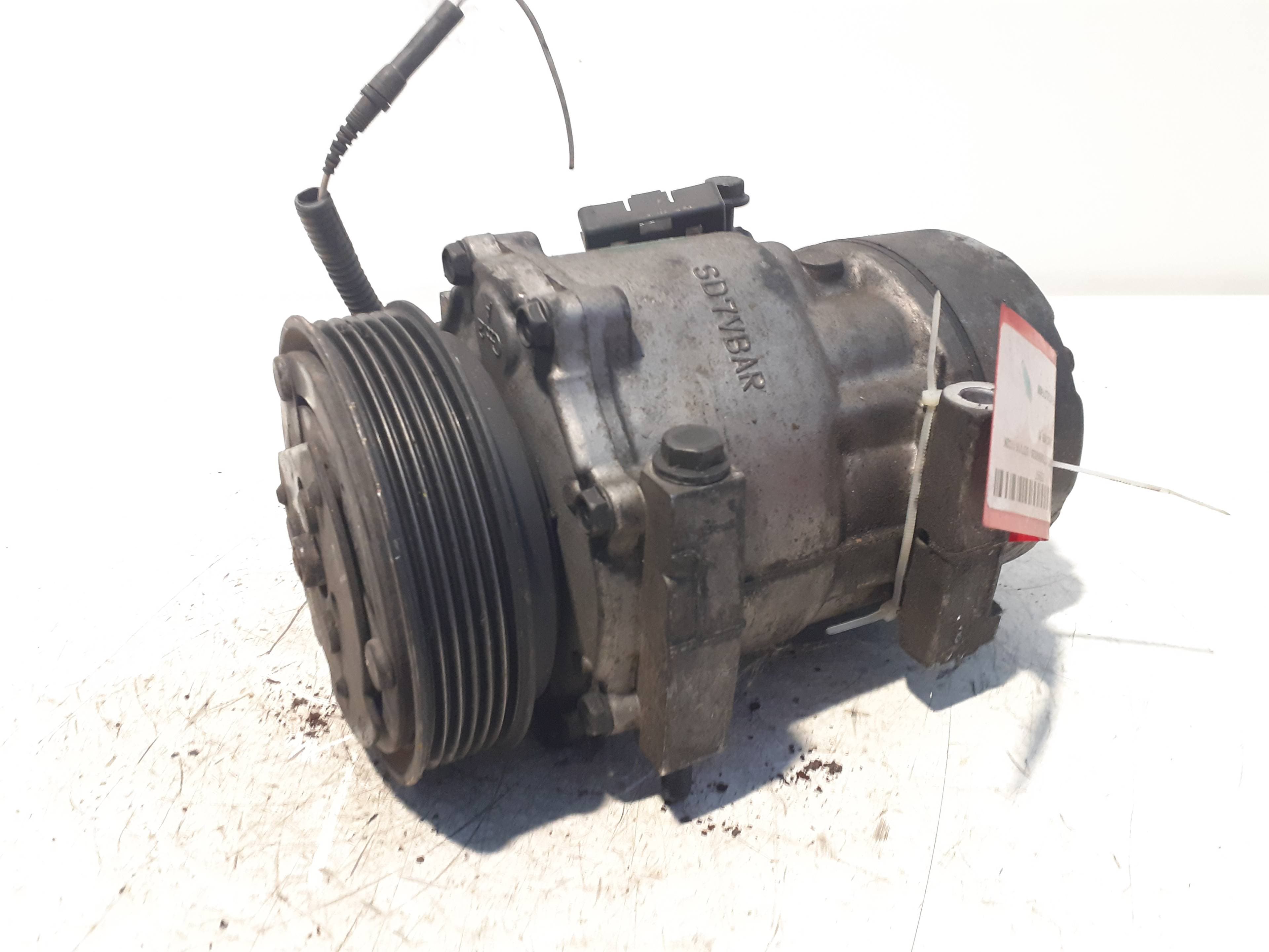 Recambio RENAULT SCENIC II ref. 7700866828 4