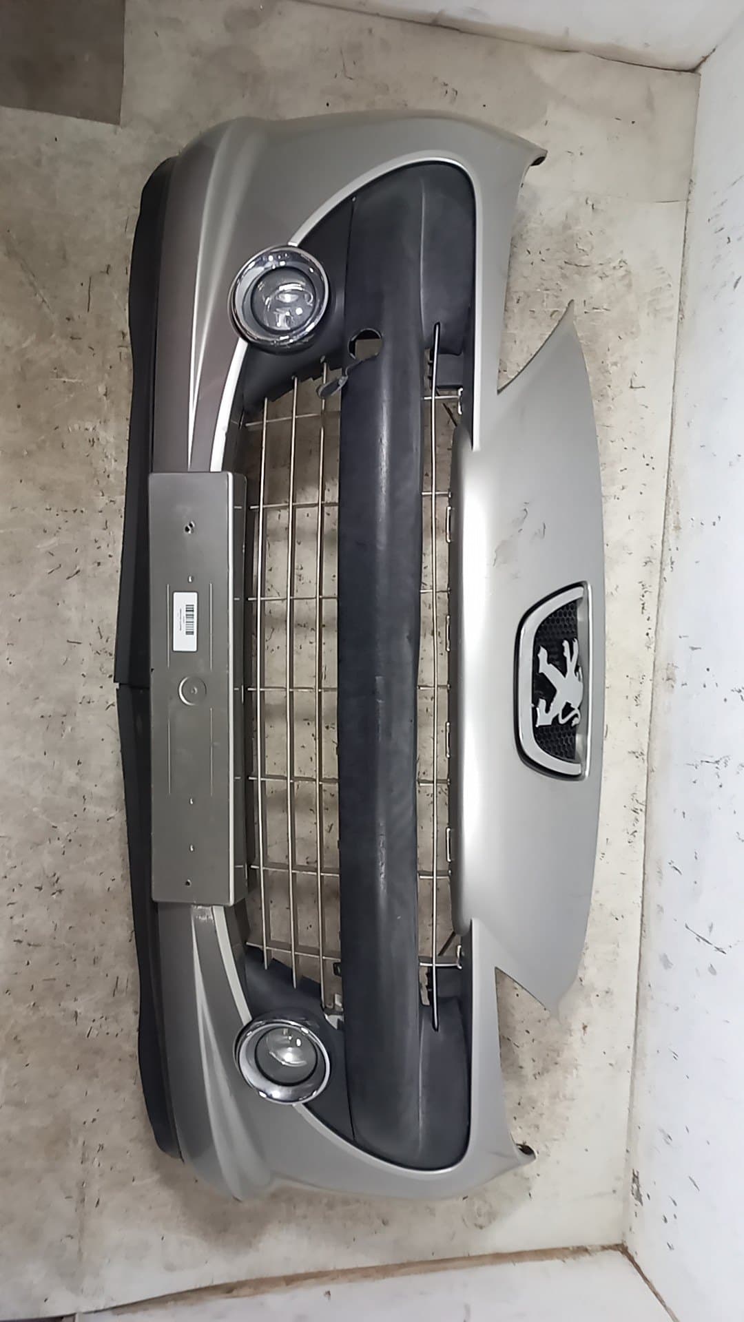 Paragolpes delantero PEUGEOT 207