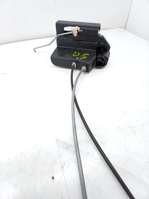 Cerradura puerta delantera derecha SSANGYONG RODIUS 2
