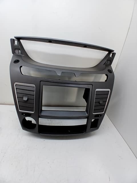 Moldura interior SSANGYONG RODIUS 4