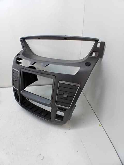 Moldura interior SSANGYONG RODIUS 2