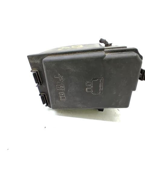 Caja reles / fusibles SKODA FABIA (6Y2/6Y3)