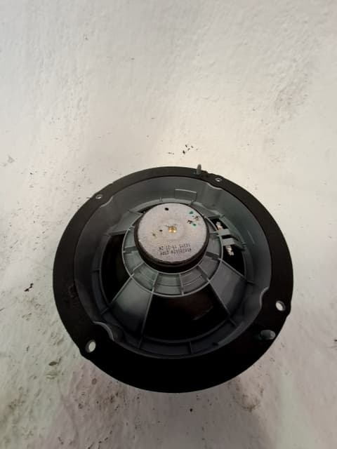 Altavoz KIA SPORTAGE III (SL)
