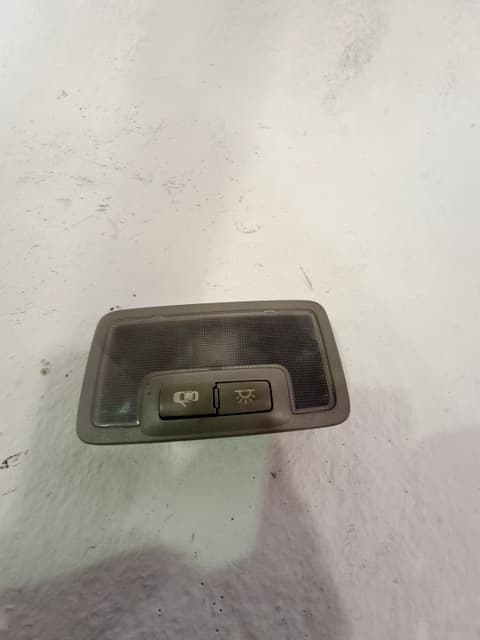 Luz interior KIA SPORTAGE III (SL)
