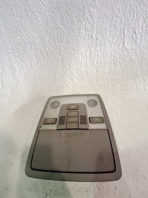 Luz interior KIA SPORTAGE III (SL)