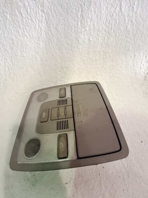 Luz interior KIA SPORTAGE III (SL) 3