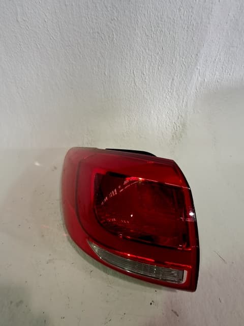 Piloto trasero izquierdo KIA SPORTAGE III (SL) 3
