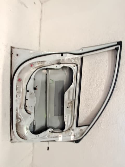 Puerta delantera izquierda KIA SPORTAGE III (SL) 2