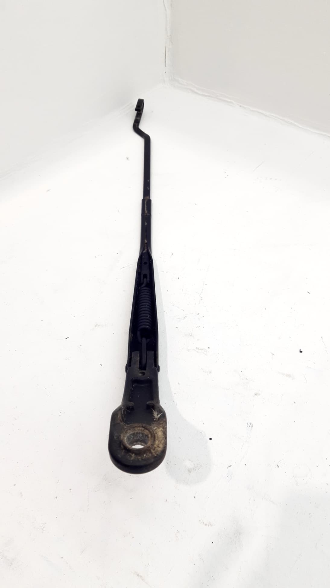 Brazo limpia delantero izquierdo HONDA CIVIC VII HATCHBACK (EU, EP, EV) 3