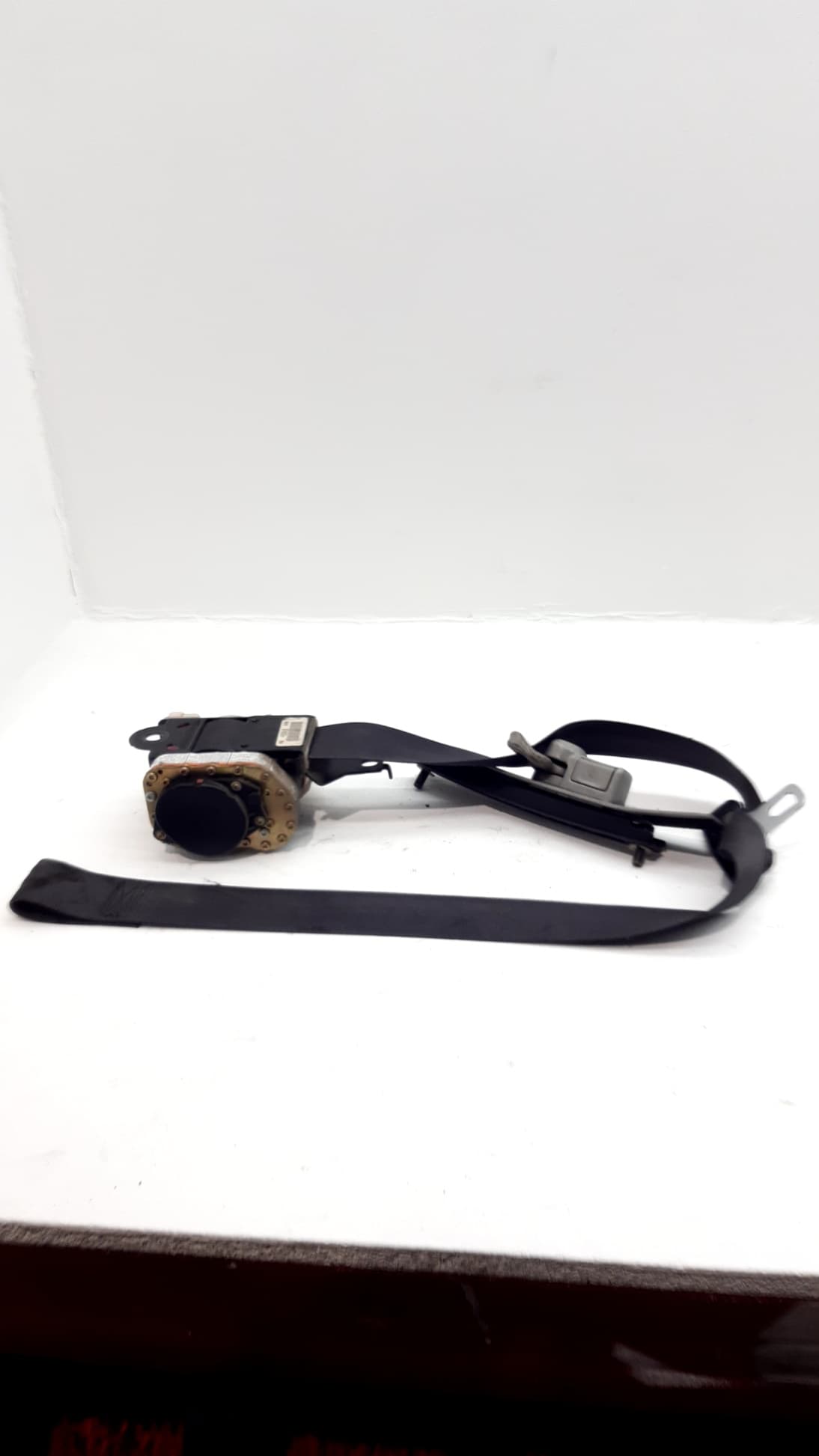 Cinturon seguridad delantero derecho HONDA CIVIC VII HATCHBACK (EU, EP, EV)
