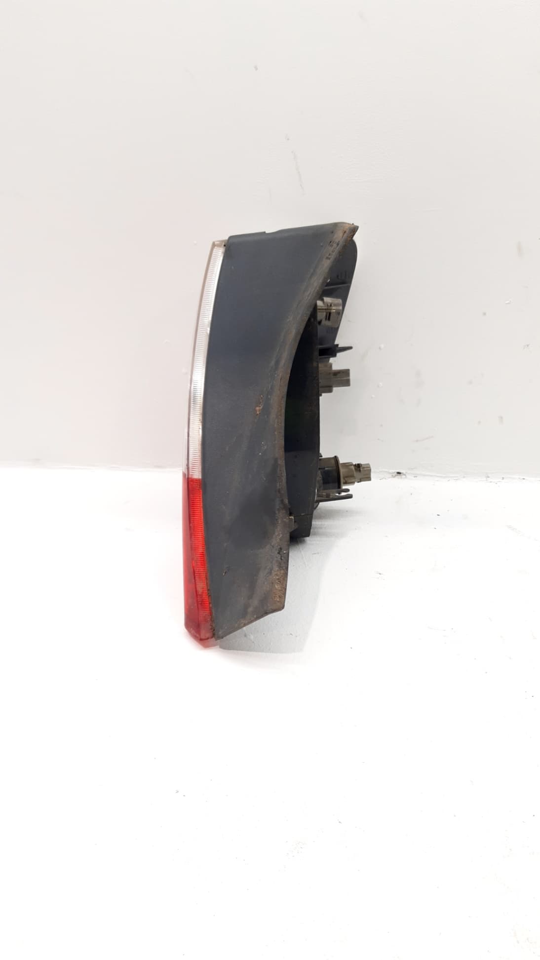Piloto trasero izquierdo HONDA CIVIC VII HATCHBACK (EU, EP, EV) 2