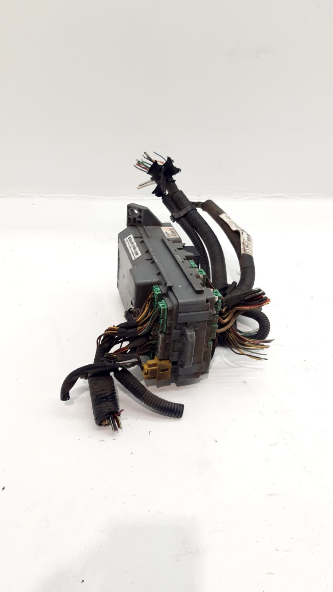 Caja fusibles HONDA CIVIC VII HATCHBACK (EU, EP, EV) 4