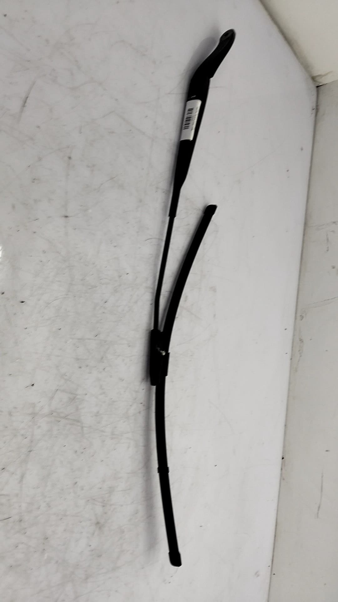 Brazo limpia delantero izquierdo RENAULT CLIO III