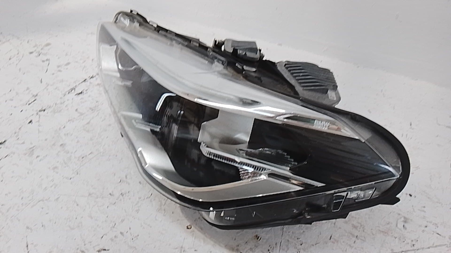Faro izquierdo BMW SERIE X1 (F48) 5