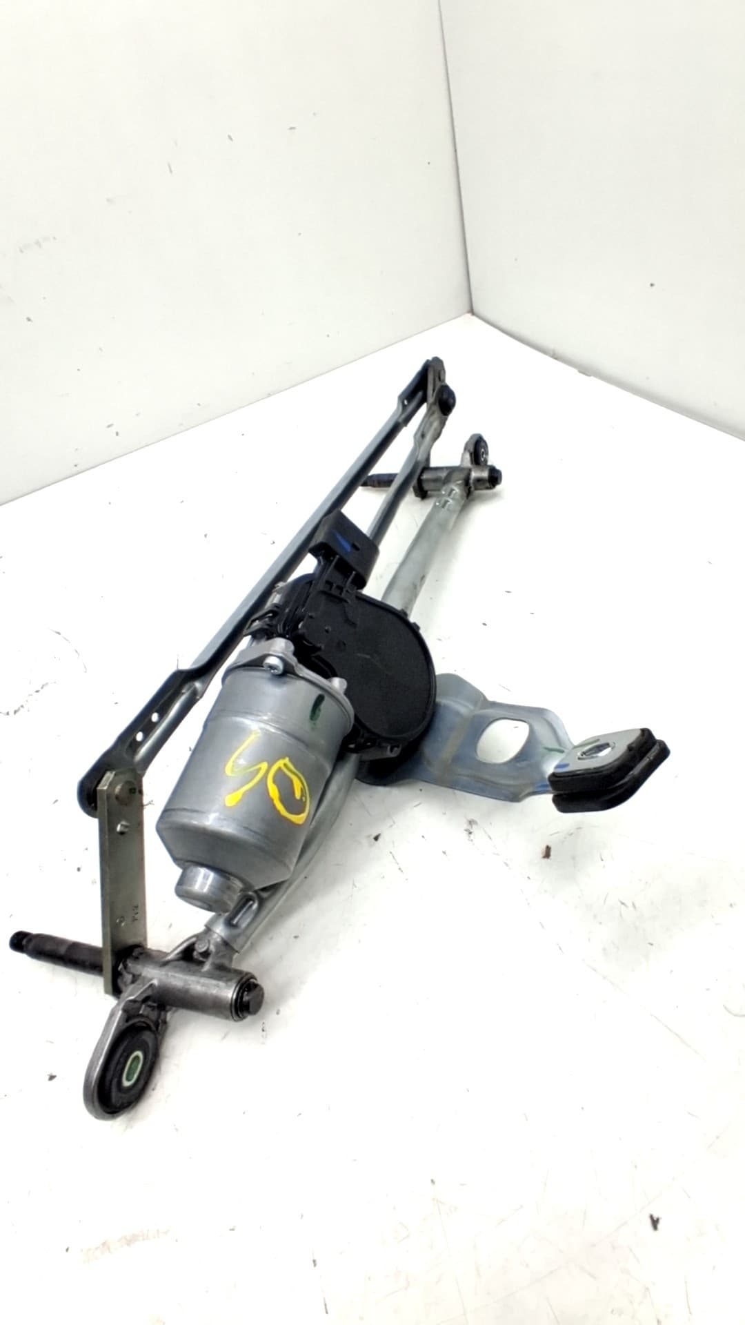 Motor limpia delantero BMW SERIE X1 (F48)