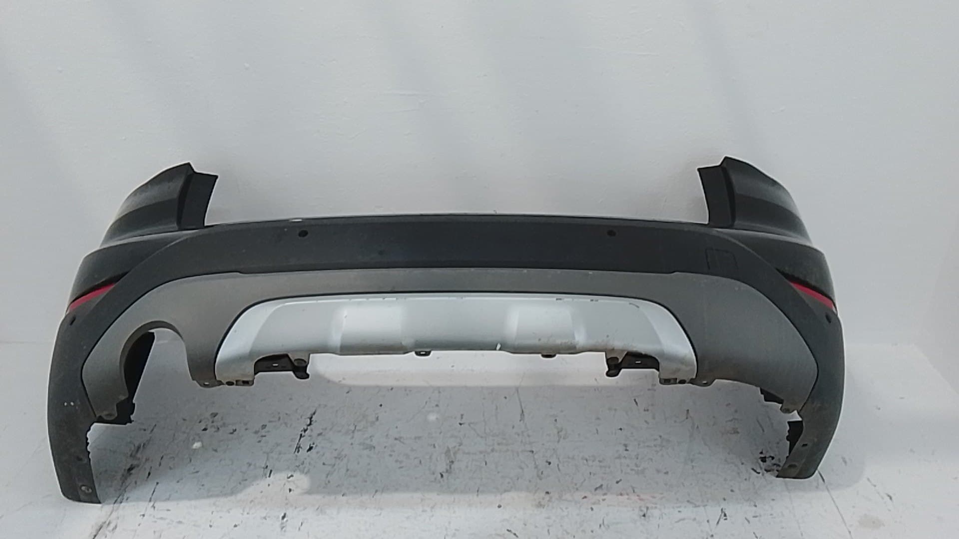 Paragolpes trasero BMW SERIE X1 (F48)