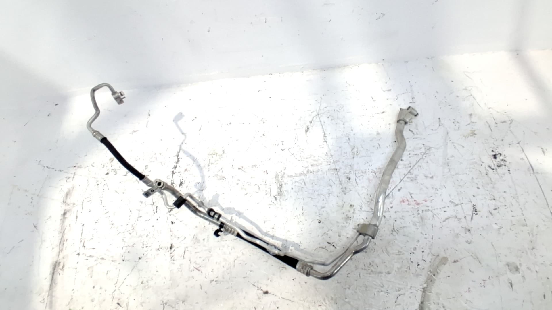 Recambio BMW SERIE X1 (F48) ref. 64536842037