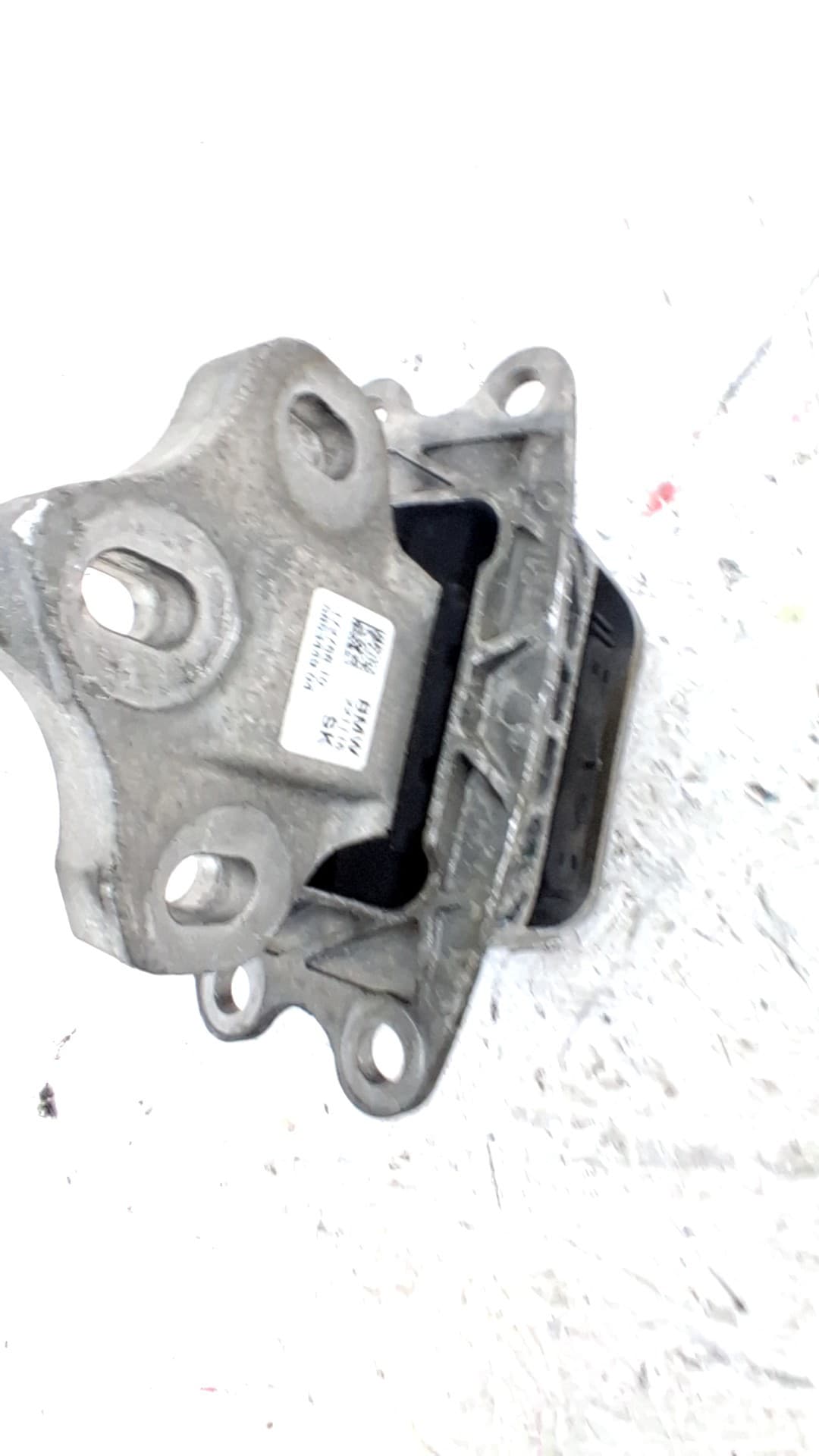 Soporte motor BMW SERIE X1 (F48) 2