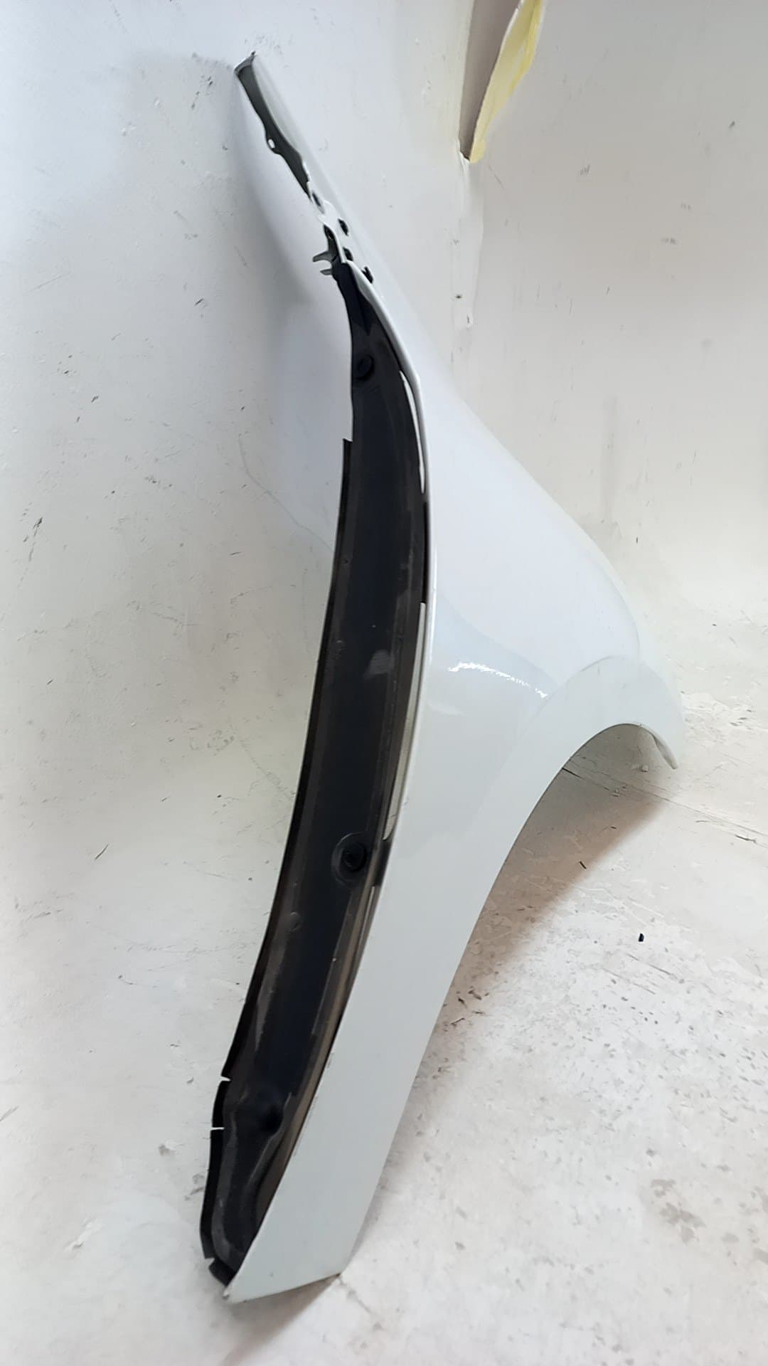 Aleta delantera derecha RENAULT MEGANE III BERLINA 5 P 2