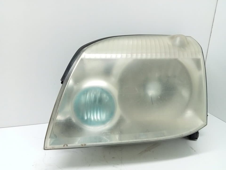 Faro izquierdo NISSAN X-TRAIL (T30)
