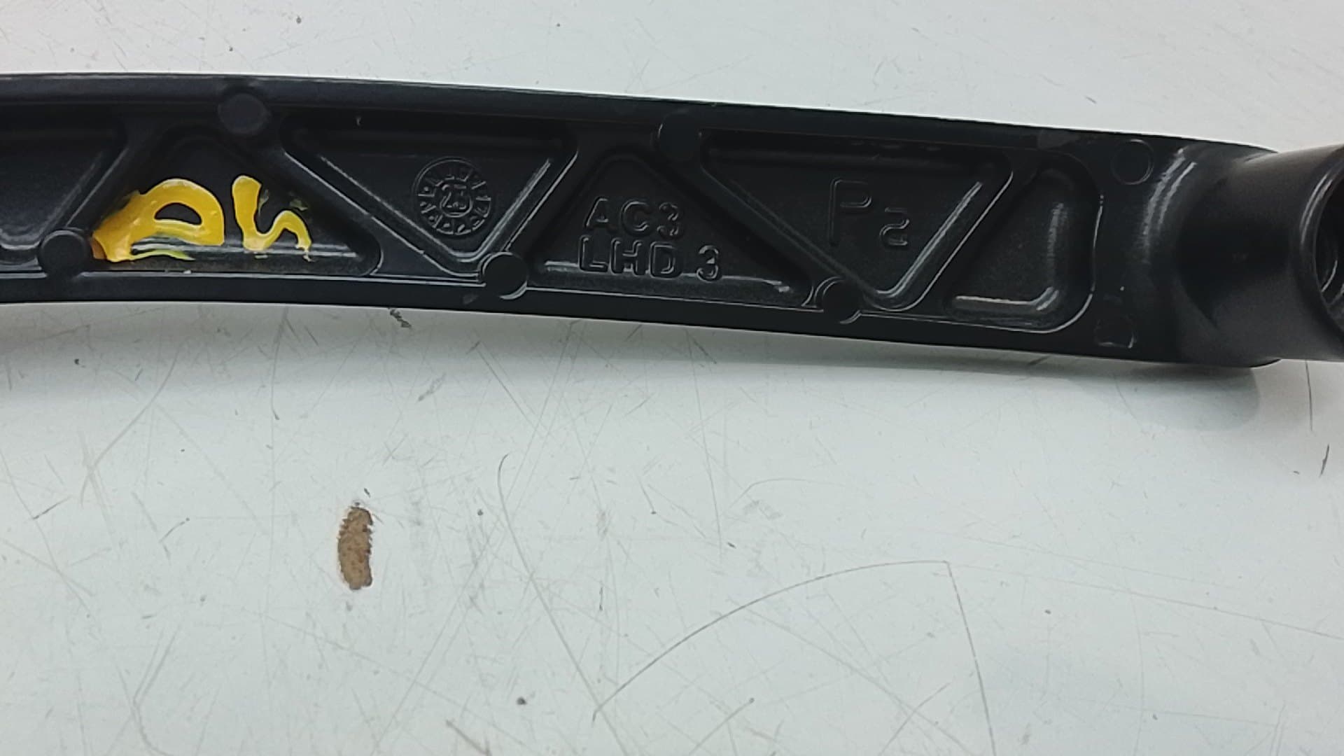 Brazo limpia delantero derecho HYUNDAI I10 (AC3) 2
