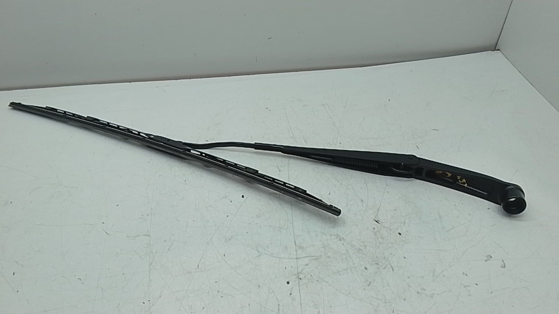 Brazo limpia delantero izquierdo HYUNDAI I10 (AC3) 3
