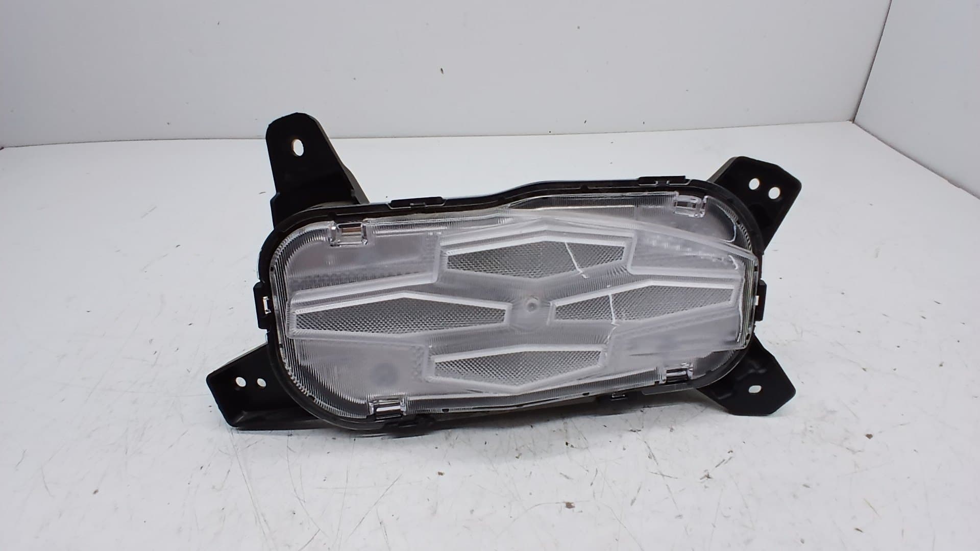 Faro antiniebla izquierdo HYUNDAI I10 (AC3)