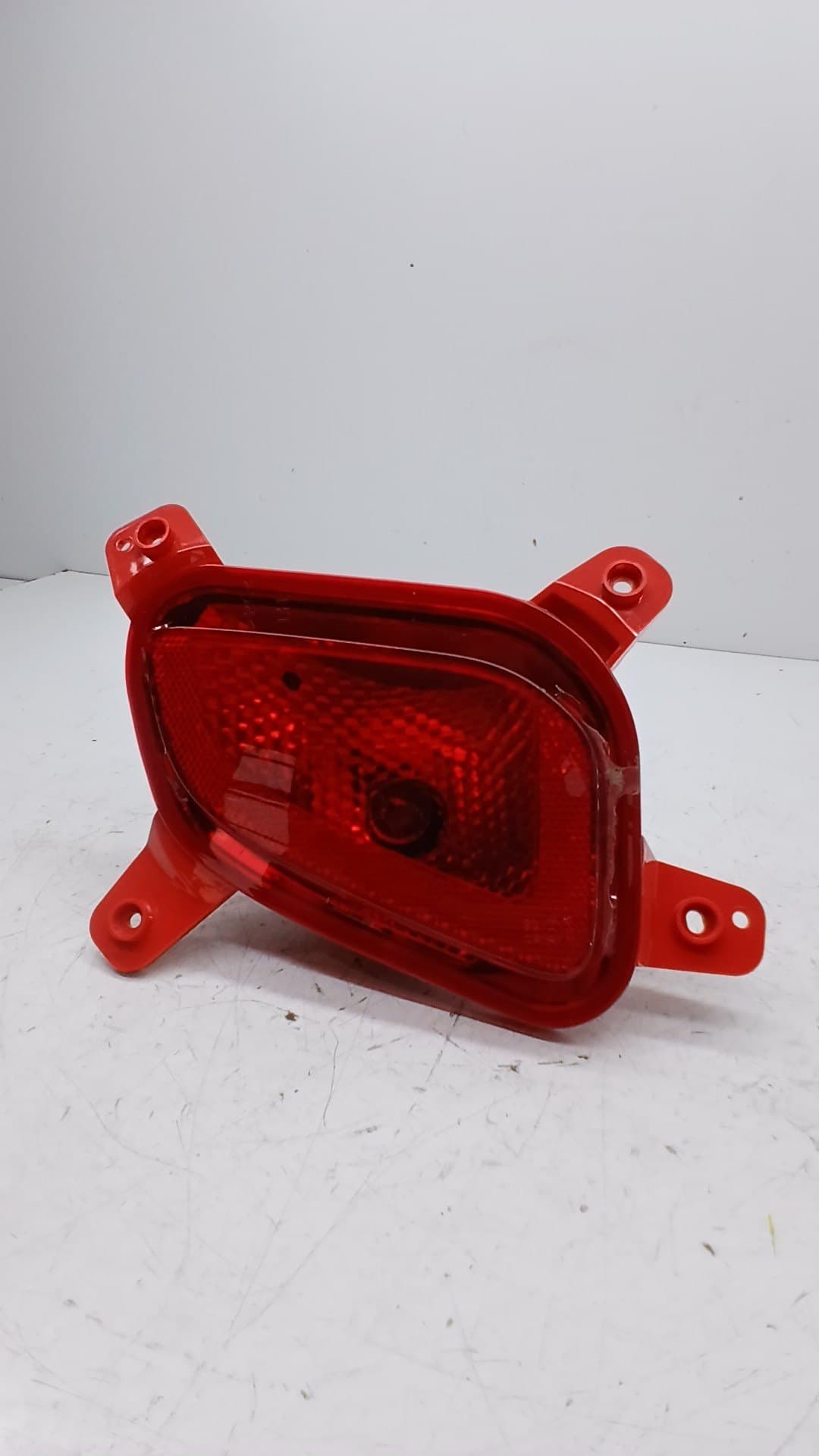 Faro antiniebla trasero izquierdo HYUNDAI I10 (AC3)