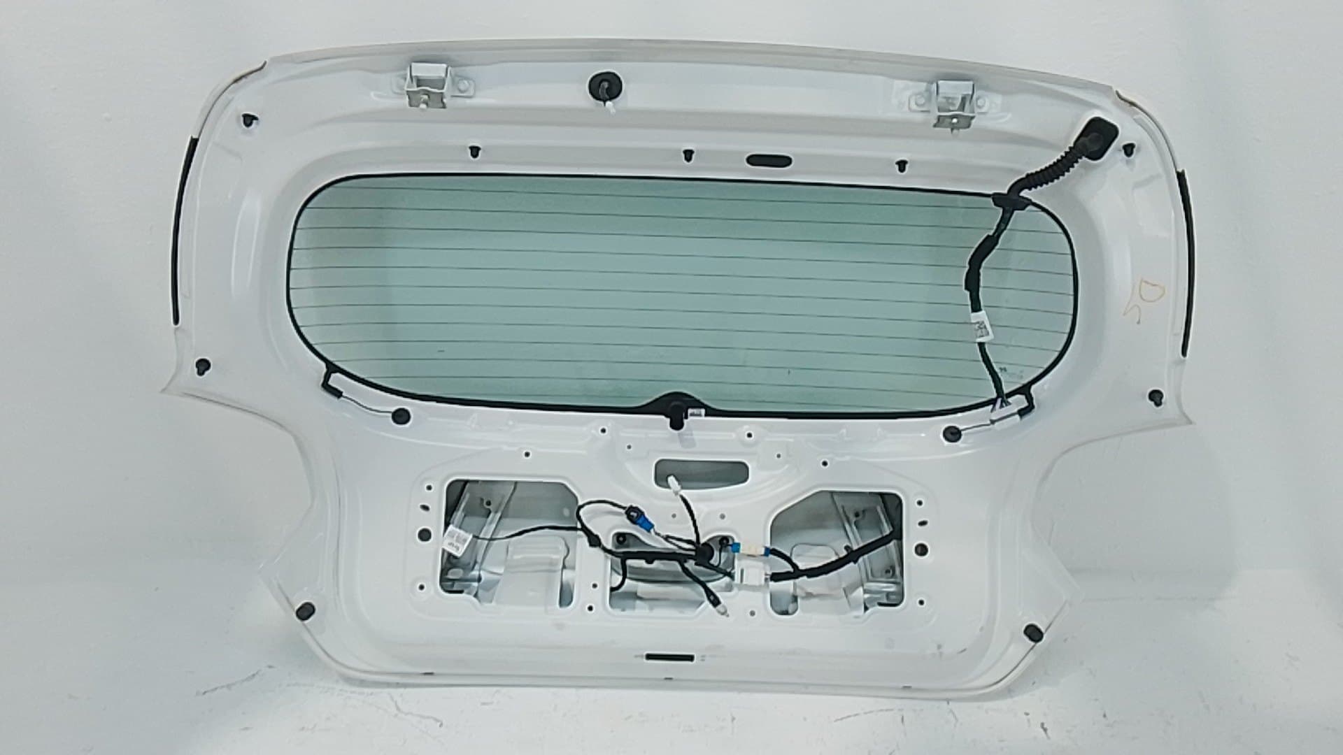 Porton trasero HYUNDAI I10 (AC3) 2