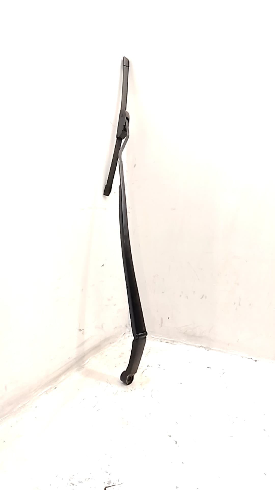 Brazo limpia delantero izquierdo TOYOTA RAV 4 2