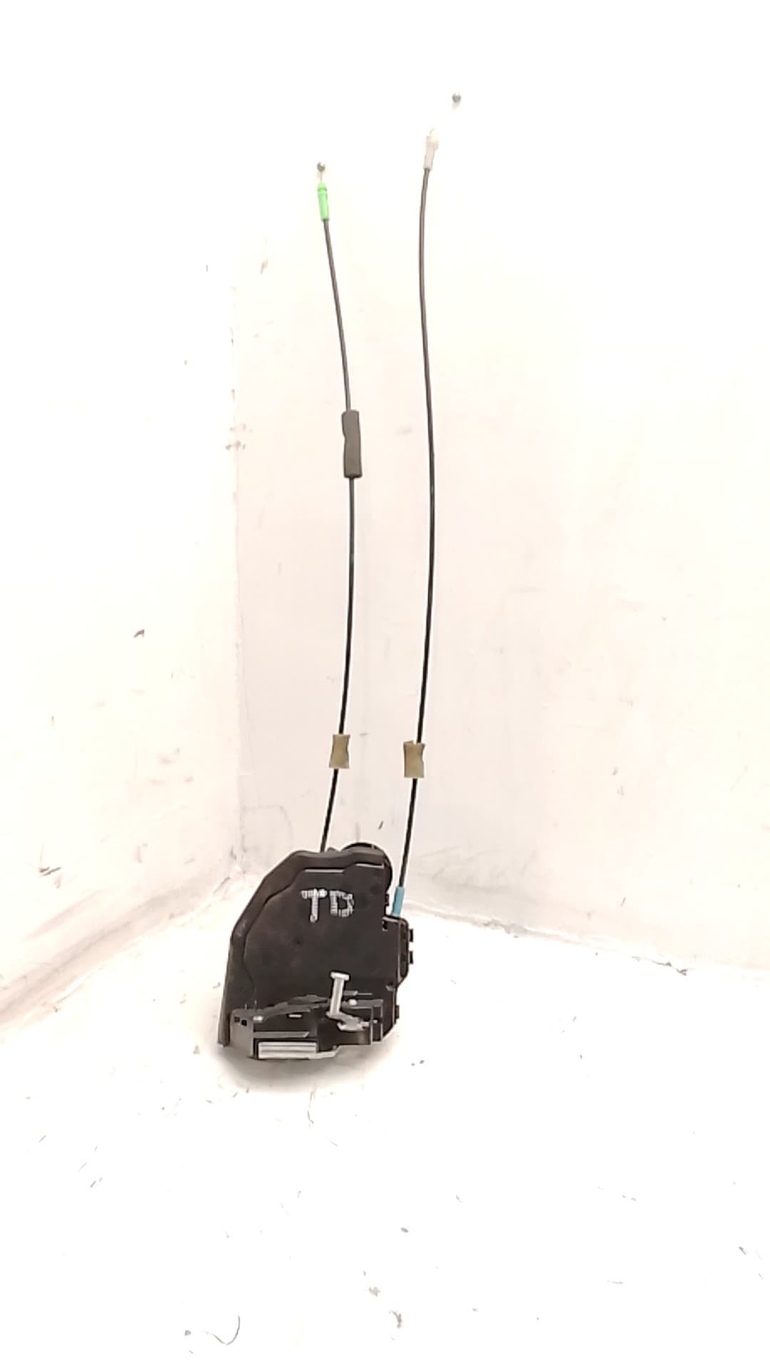 Cerradura puerta trasera derecha TOYOTA RAV 4