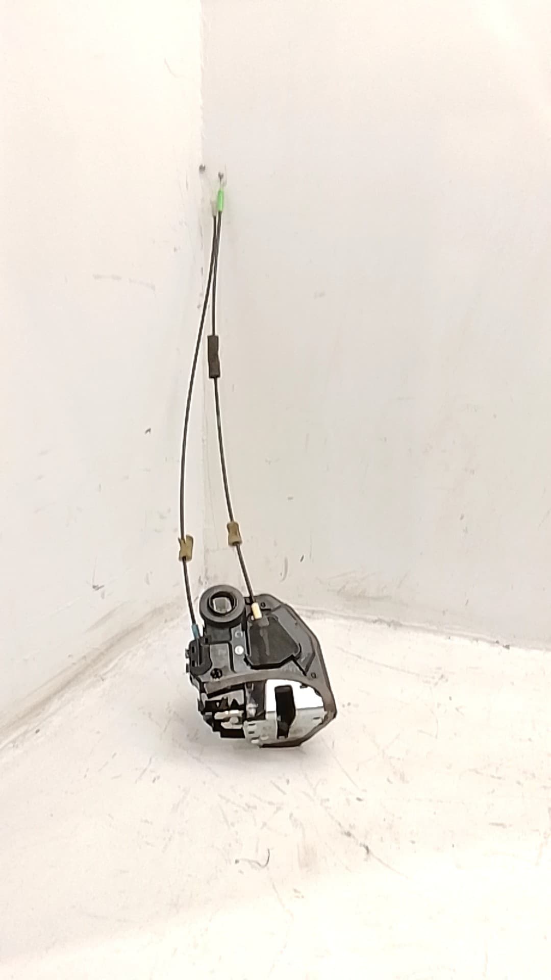 Cerradura puerta trasera derecha TOYOTA RAV 4 3
