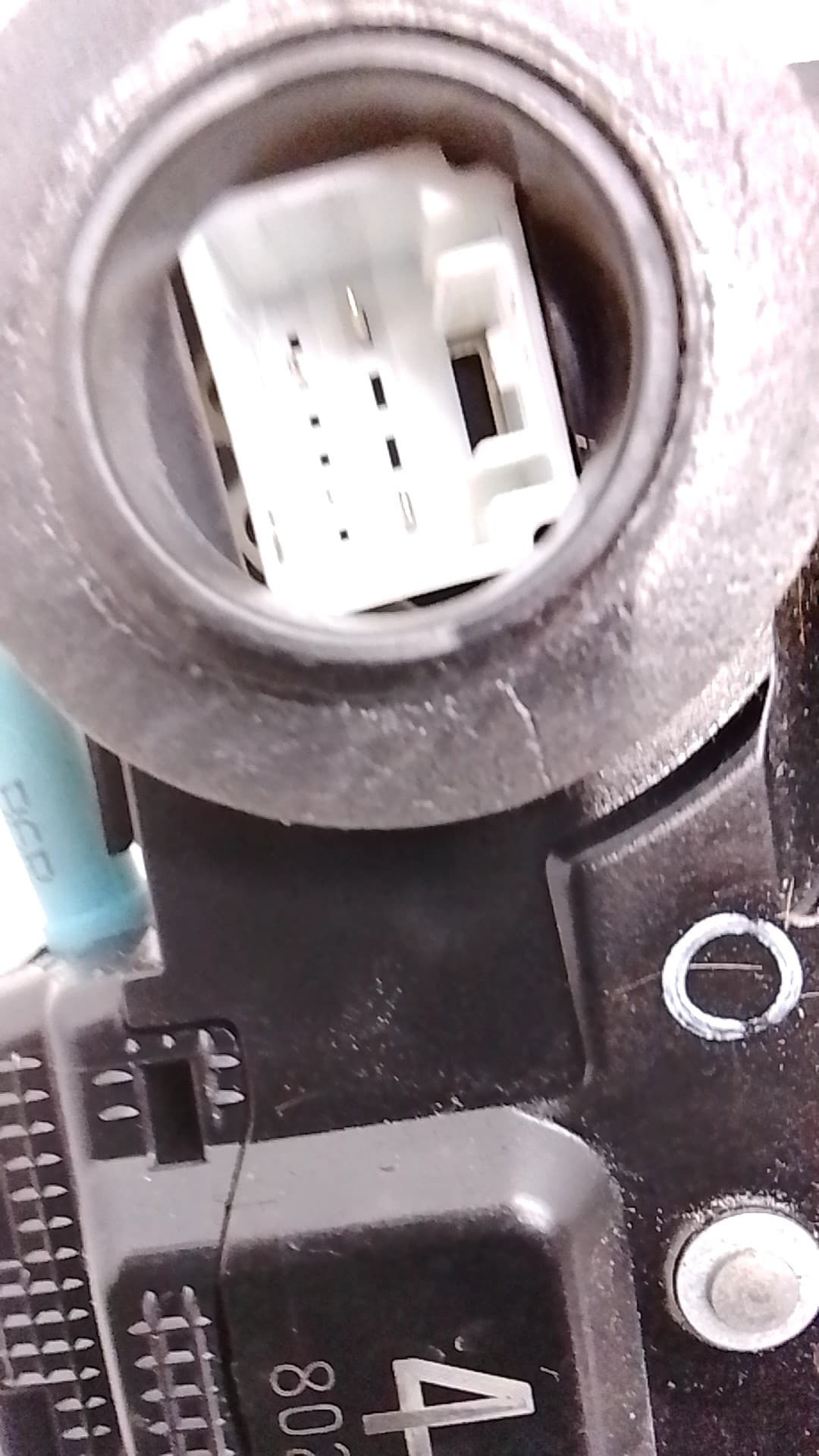 Cerradura puerta trasera derecha TOYOTA RAV 4 2