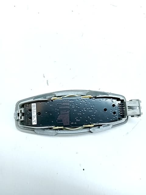 Luz interior delantera FORD MONDEO IV SEDAN (BA7) 3