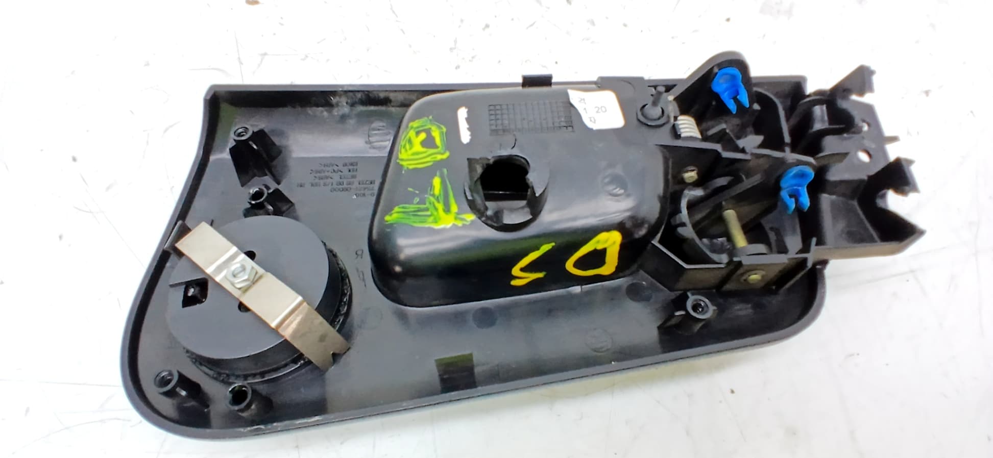Maneta interior trasera derecha SSANGYONG ACTYON 3