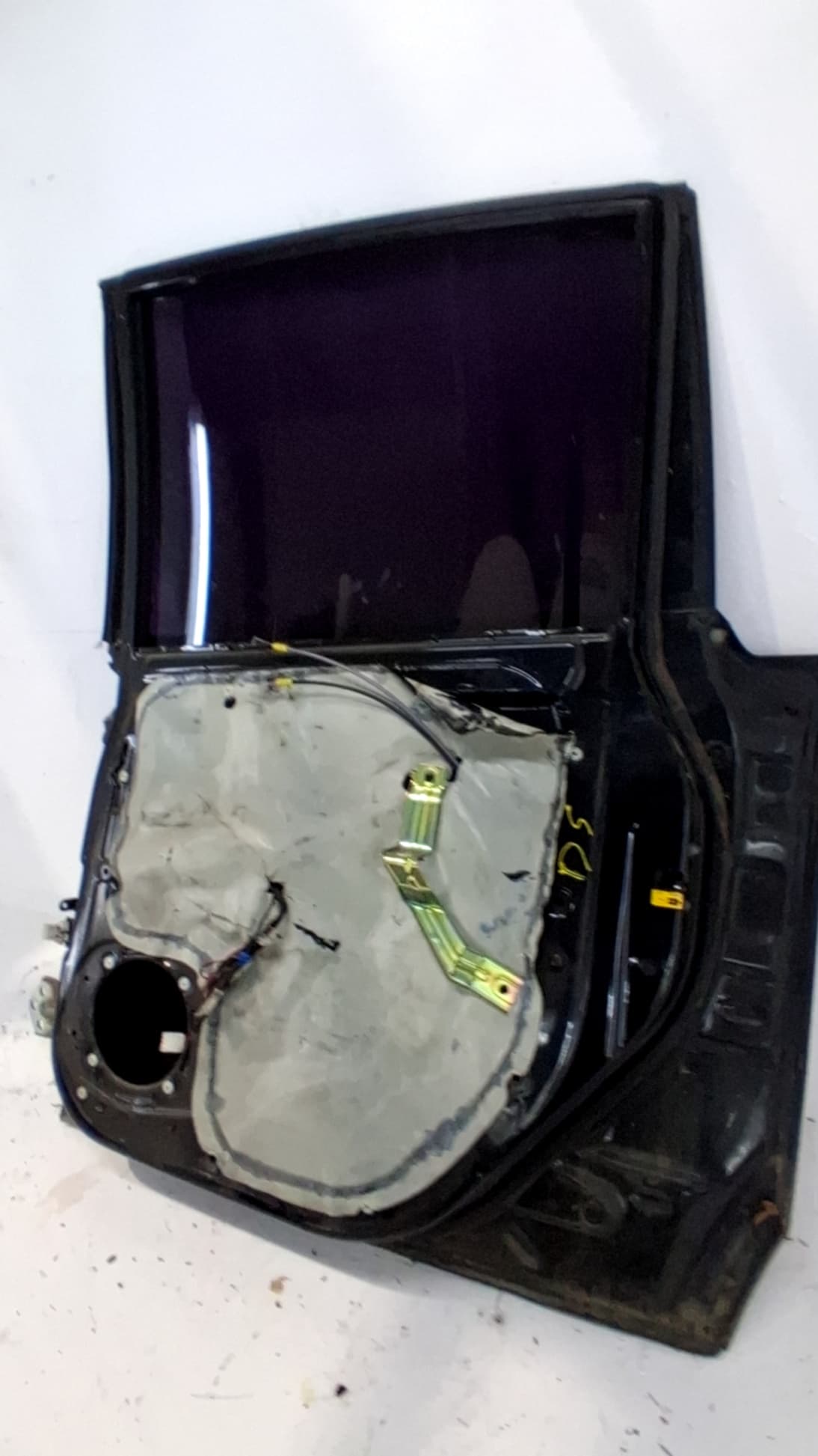 Puerta trasera derecha SSANGYONG ACTYON 3