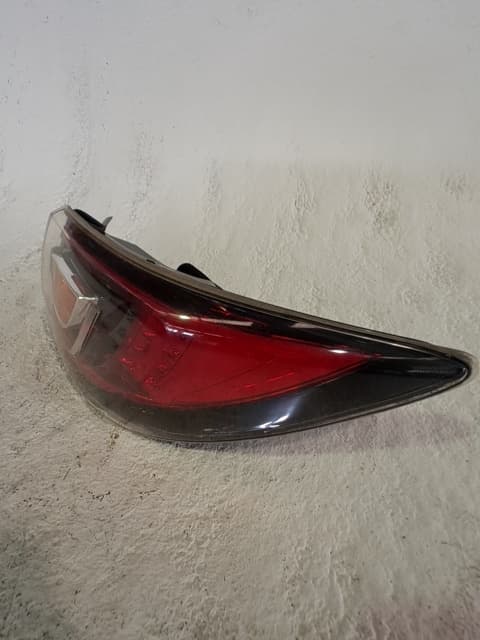 Piloto trasero derecho MAZDA 6 BERLINA (GG) 5