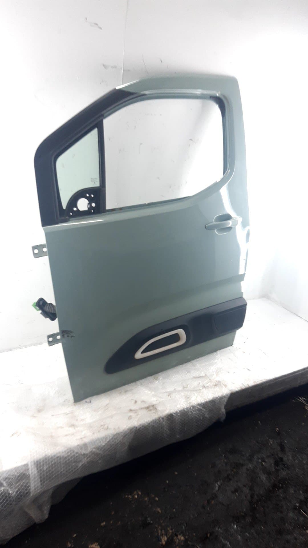 Puerta delantera izquierda CITROEN BERLINGO