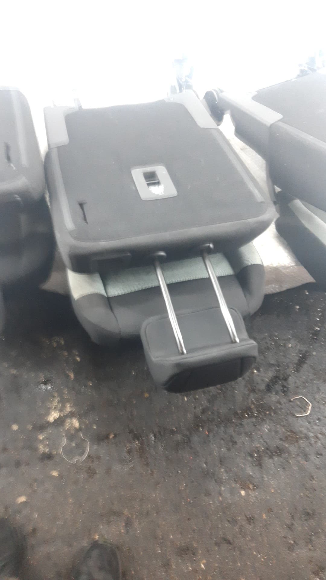 Cerradura asientos traseros CITROEN BERLINGO 3