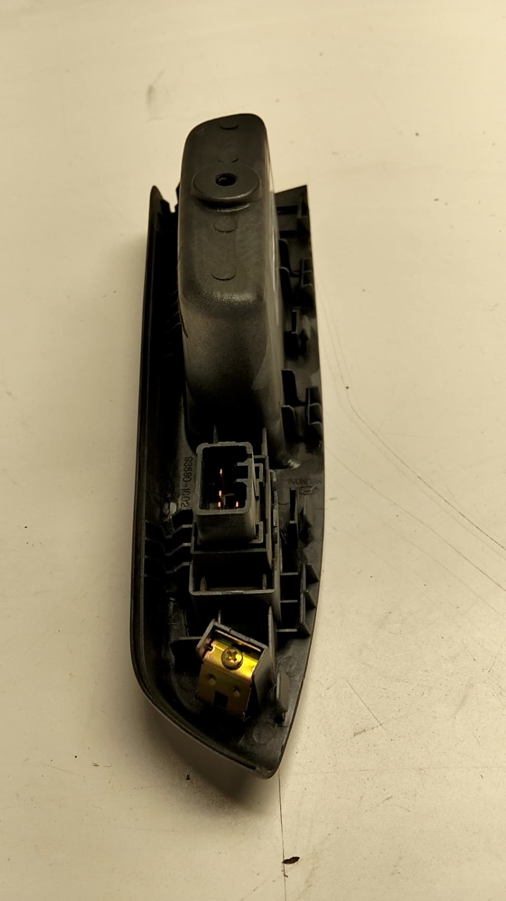 Mando elevalunas trasero derecho HYUNDAI GETZ (TB) 3
