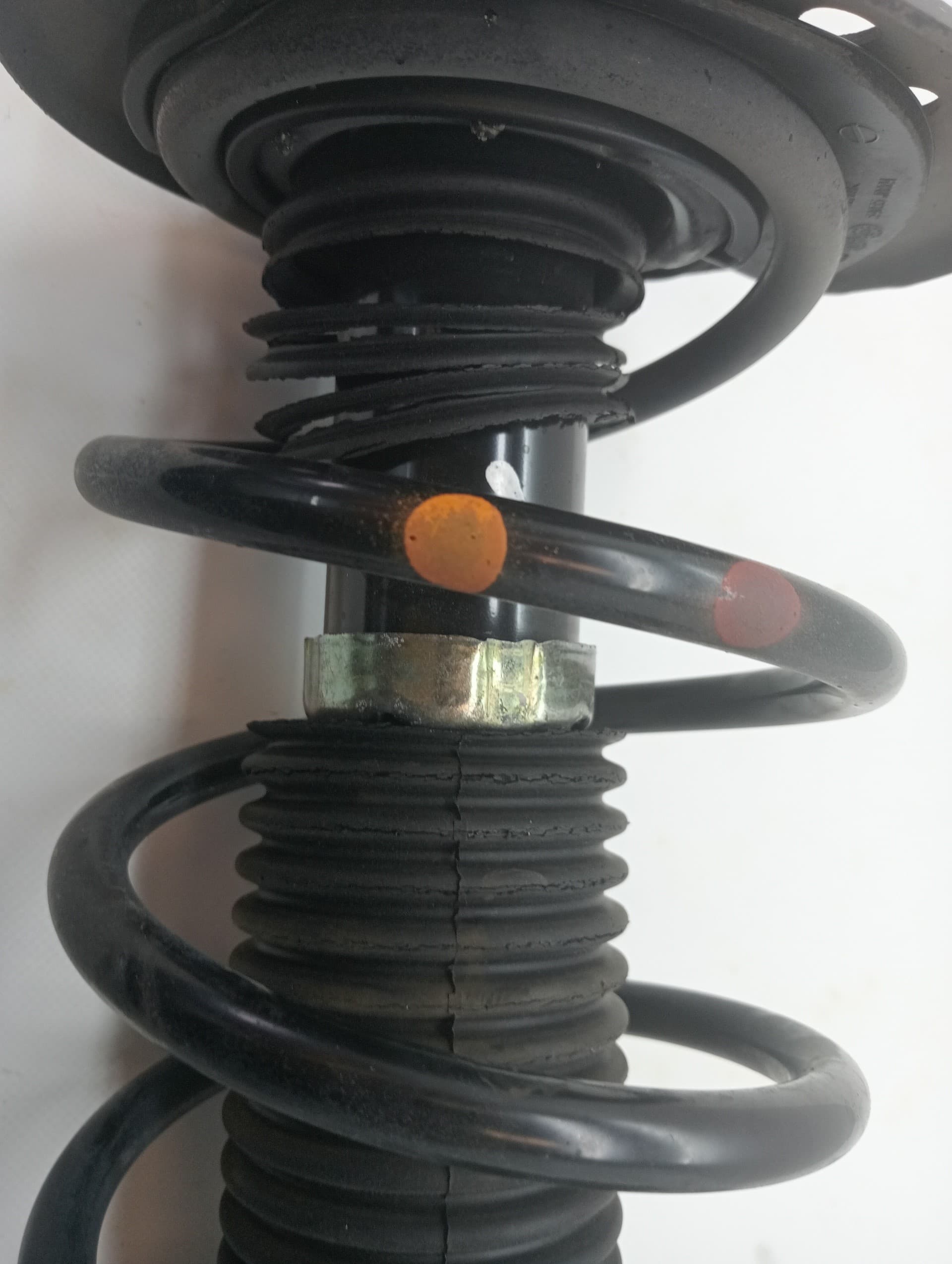 Amortiguador delantero derecho NISSAN JUKE (F15) 2