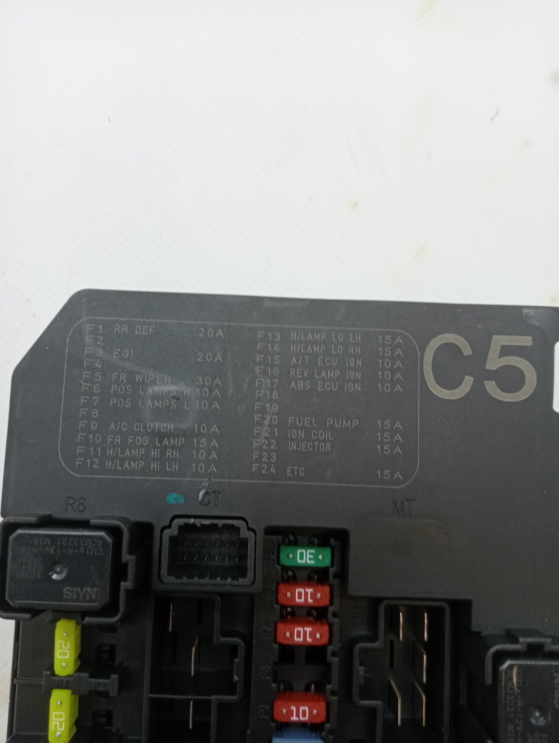 Caja precalentamiento NISSAN JUKE (F15) 2