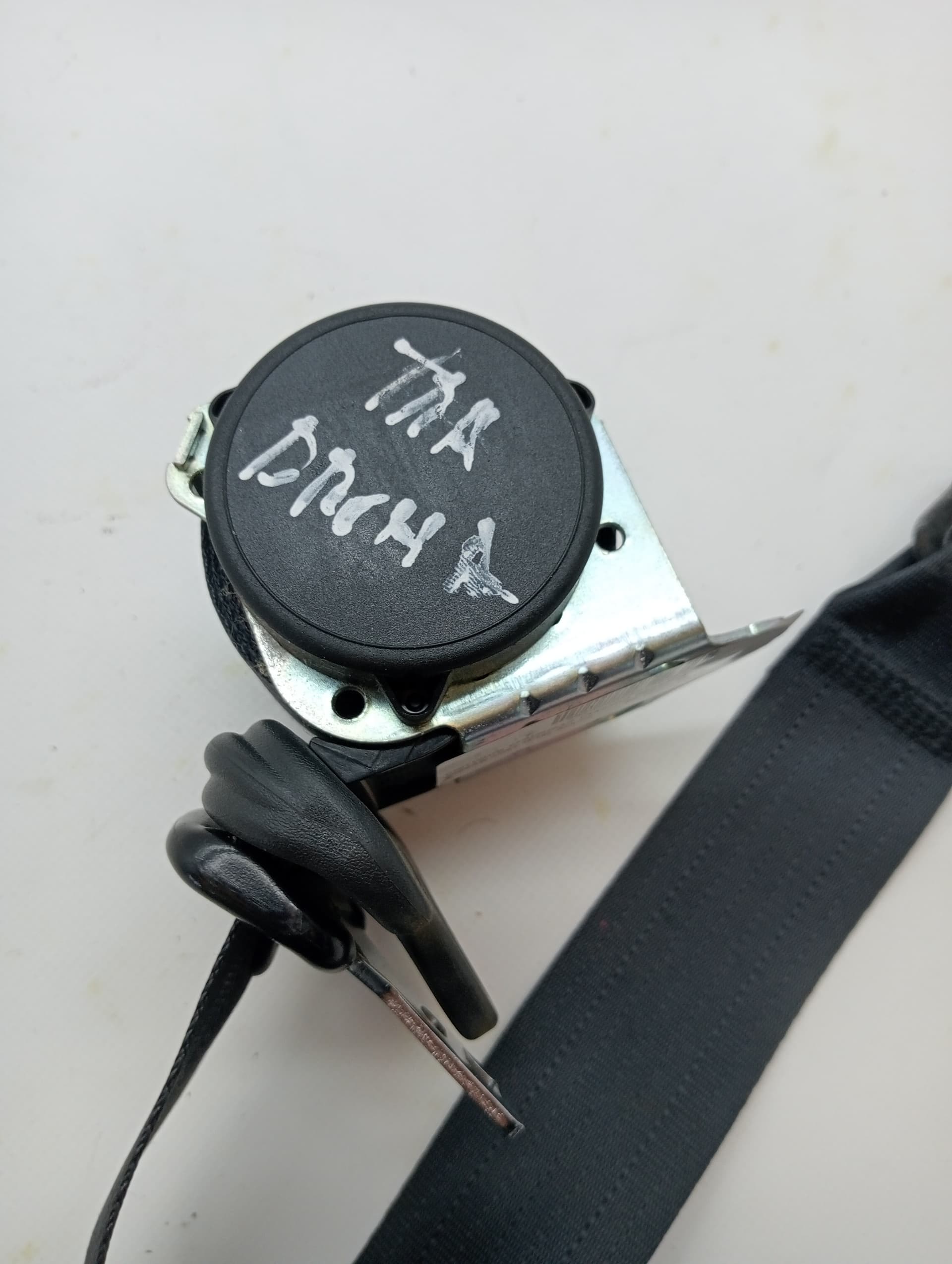 Cinturon seguridad trasero derecho NISSAN JUKE (F15) 3