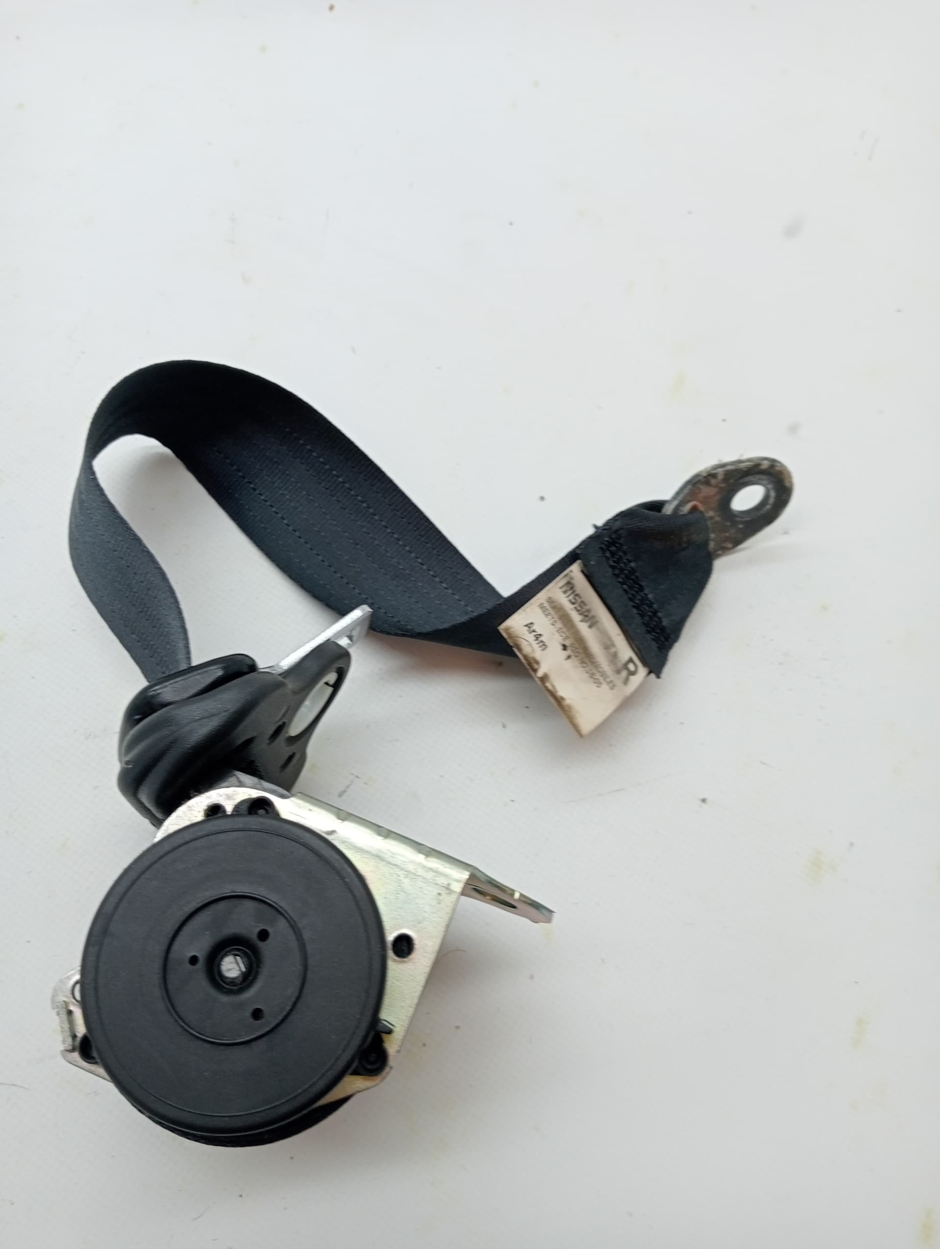 Cinturon seguridad trasero derecho NISSAN JUKE (F15) 2