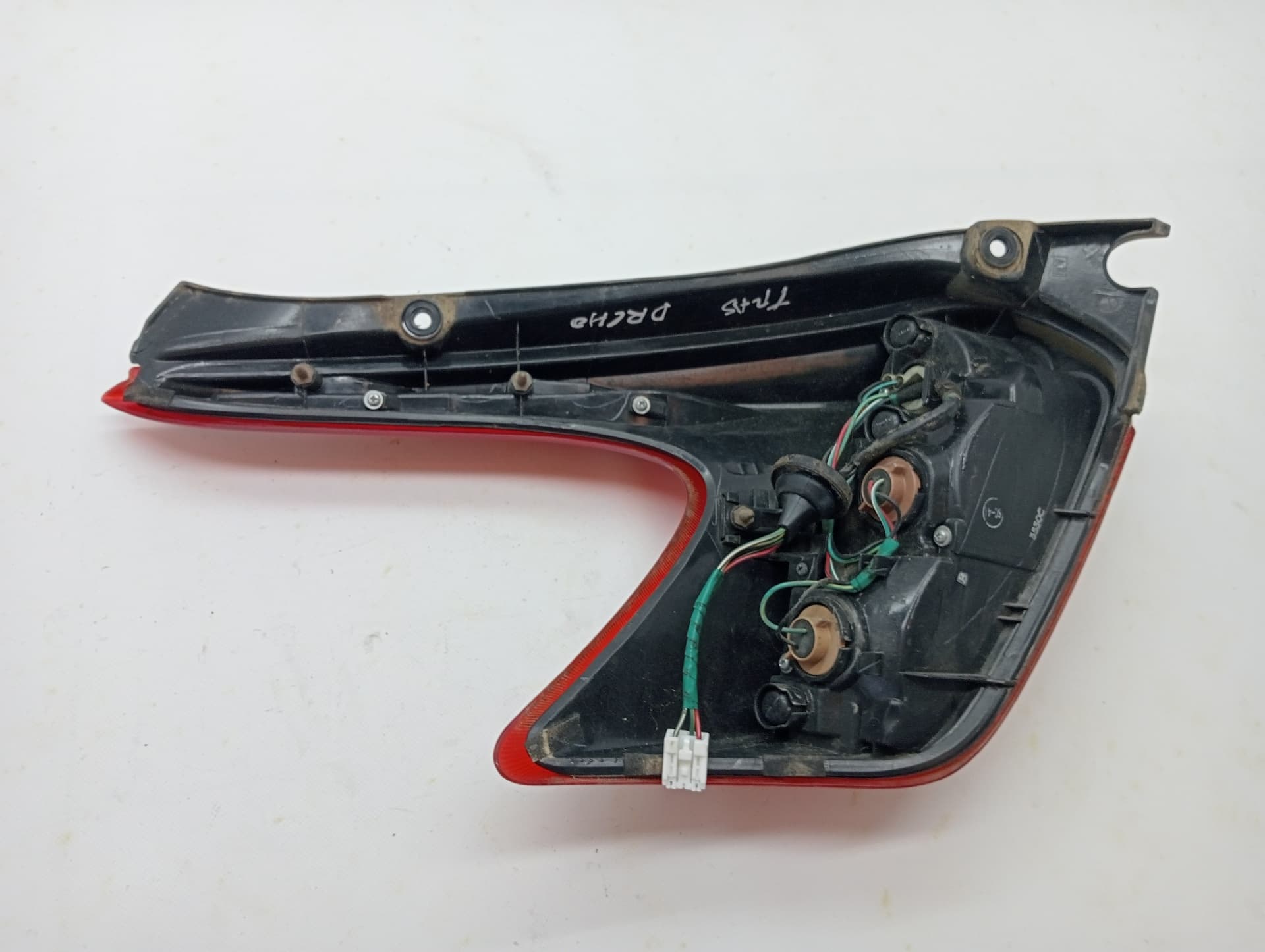Piloto trasero derecho NISSAN JUKE (F15) 2