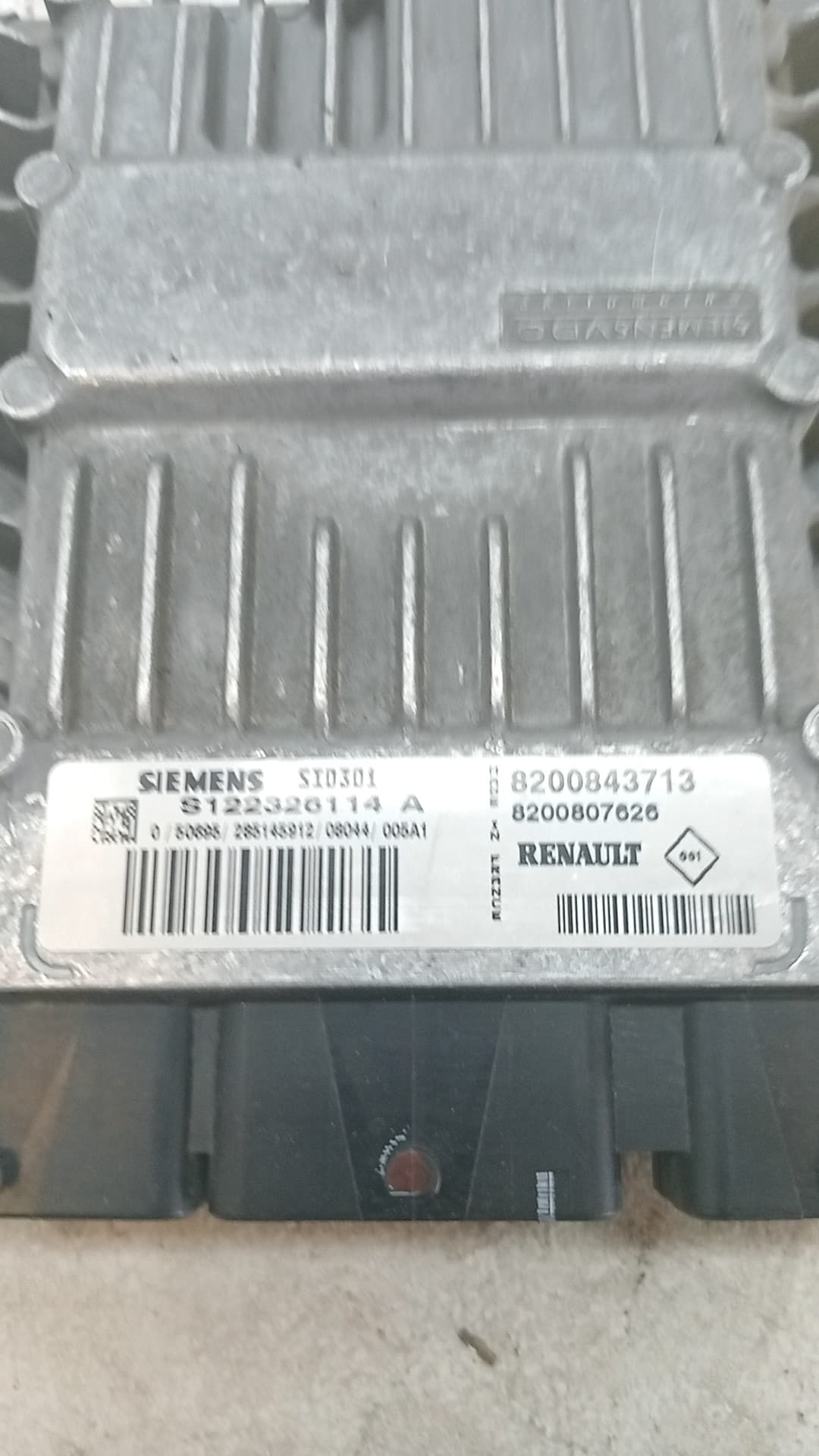Centralita motor uce RENAULT MEGANE II BERLINA 3P 2