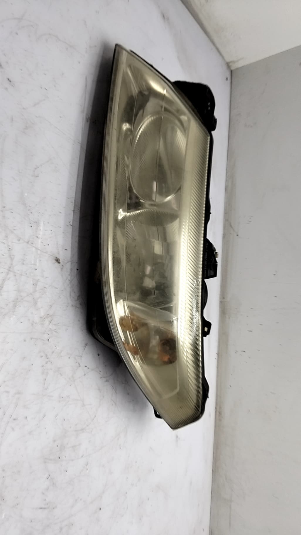 Recambio RENAULT LAGUNA (B56) ref. 7701048927