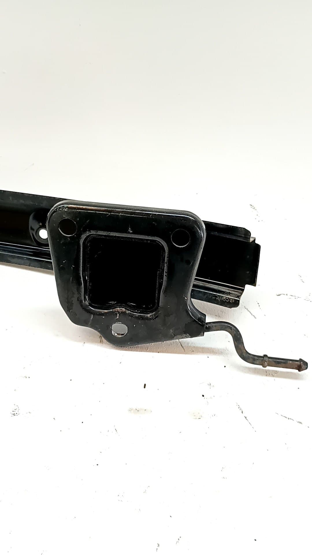 Refuerzo paragolpes trasero BMW SERIE 1 CABRIO (E88) 3