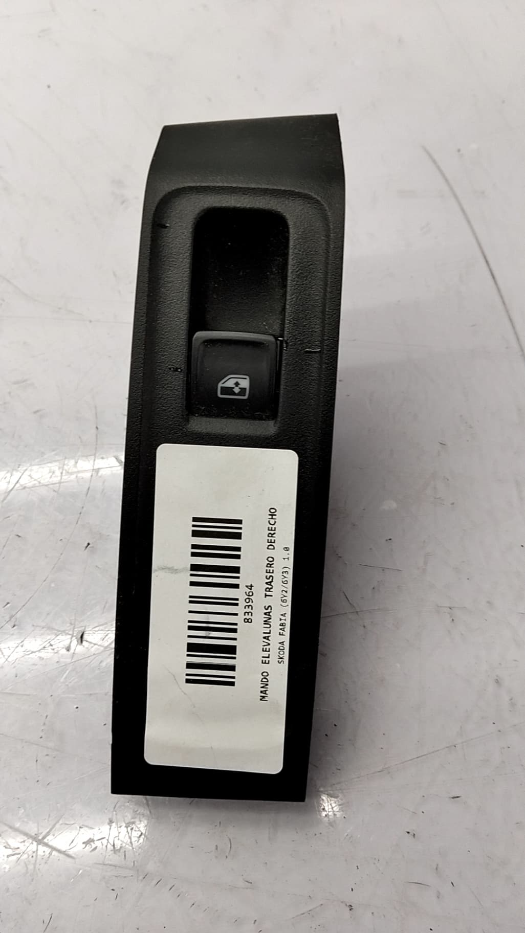 Mando elevalunas trasero derecho SKODA FABIA (6Y2/6Y3)